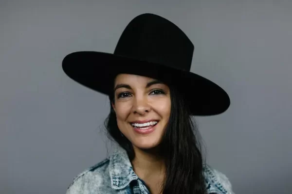 Miki Agrawal: Pioneering Unconventional Answers in Trade and Existence – Simple Trade Listing